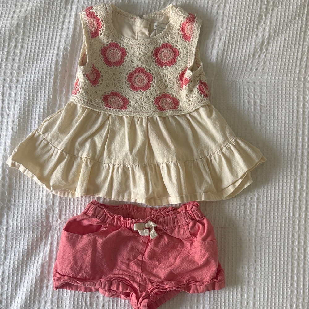 C&California Kids Cream Crochet Floral Tank Top and Shorts Set Size 4T